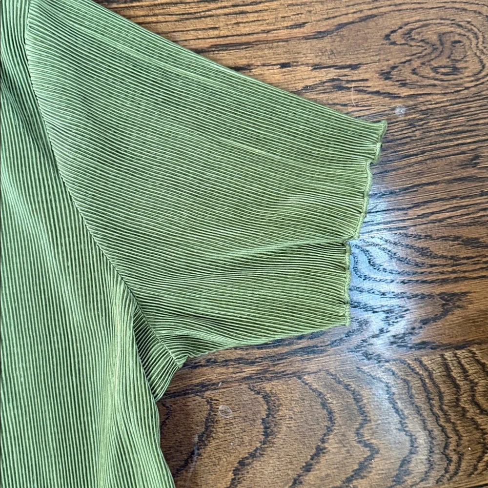 Open Edit Short Set Size Large - Picture 4 of 7